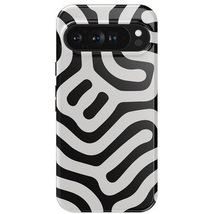 Maze | High Contrast Design Case