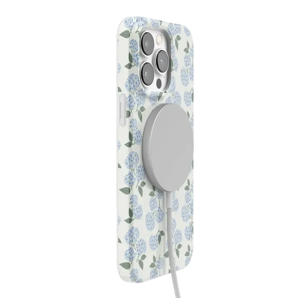 Nantucket Cottage | Blue Hydrangea Case