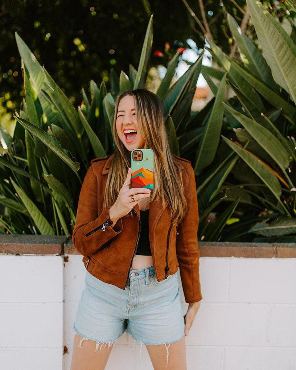 Endless Peaks | Colorblock Mountain Case