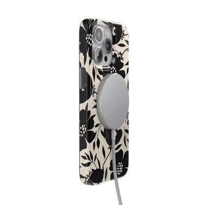 Dark Fantasy | Contrast Floral Case