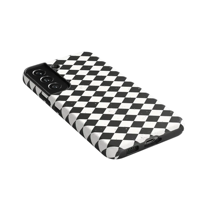 Salem's Hex | Black & White Checkered Case
