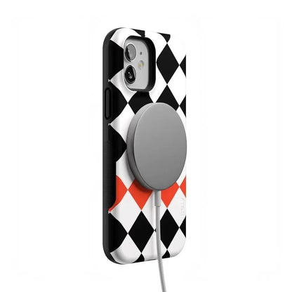 Checkerboard | High Contrast Design Case