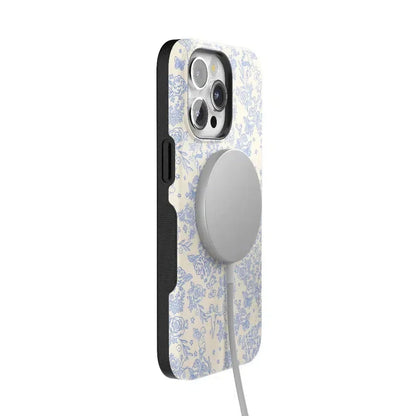 Cupid's Canvas | Periwinkle Floral Case