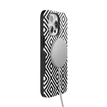 Diamonds | High Contrast Design Case
