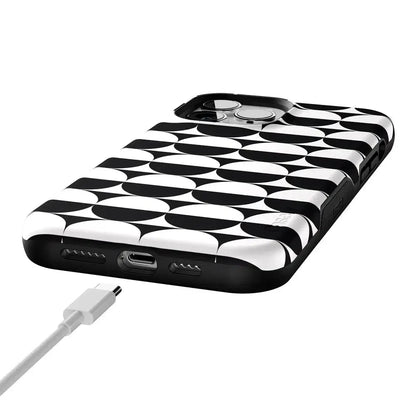 Half Moon | High Contrast Design Case