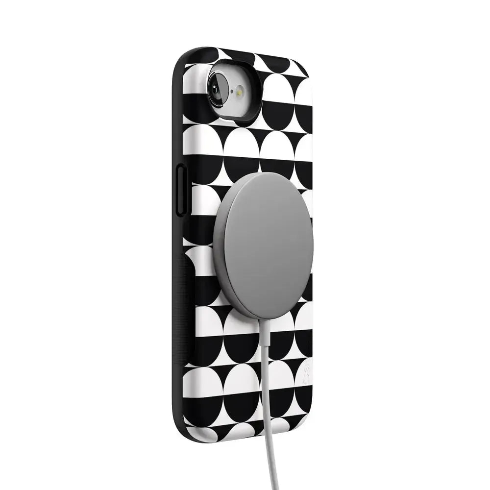 Half Moon | High Contrast Design Case