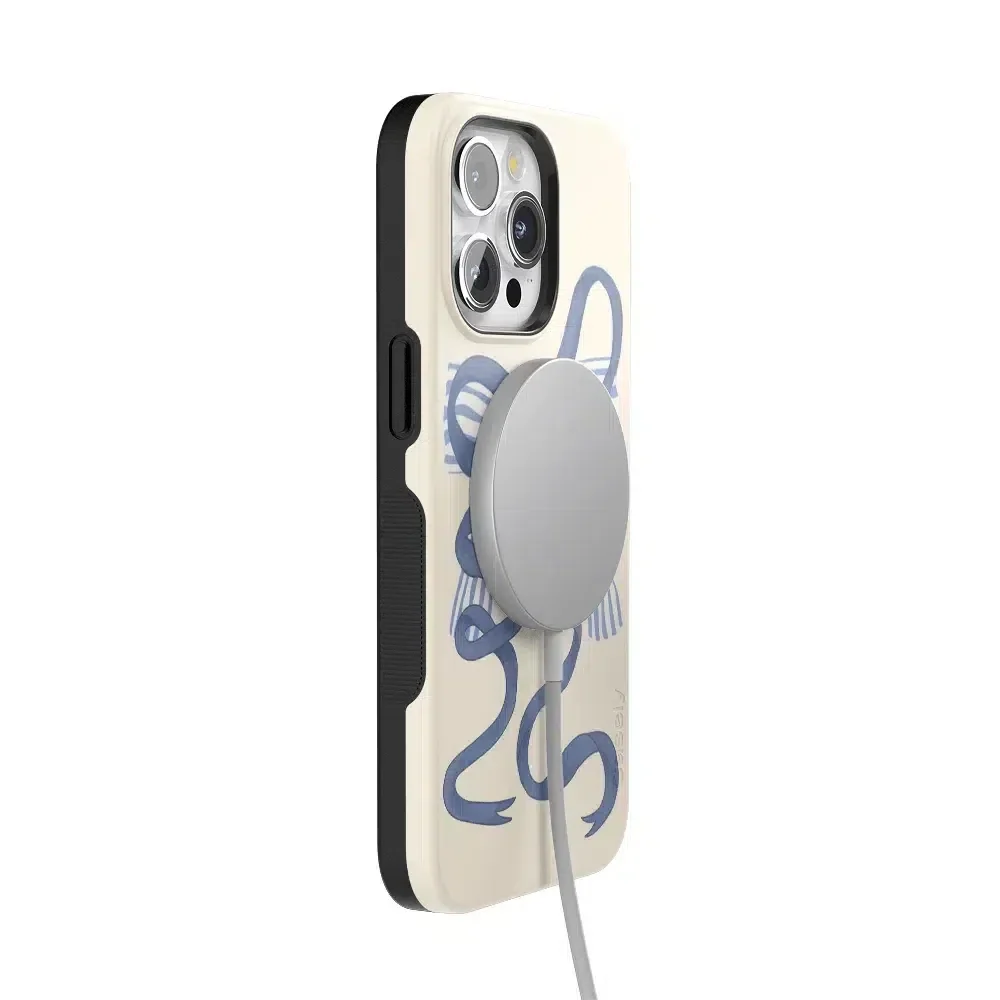 Heartstrings | Blue Bow Case