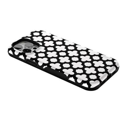 Lattice Tile | High Contrast Design Case