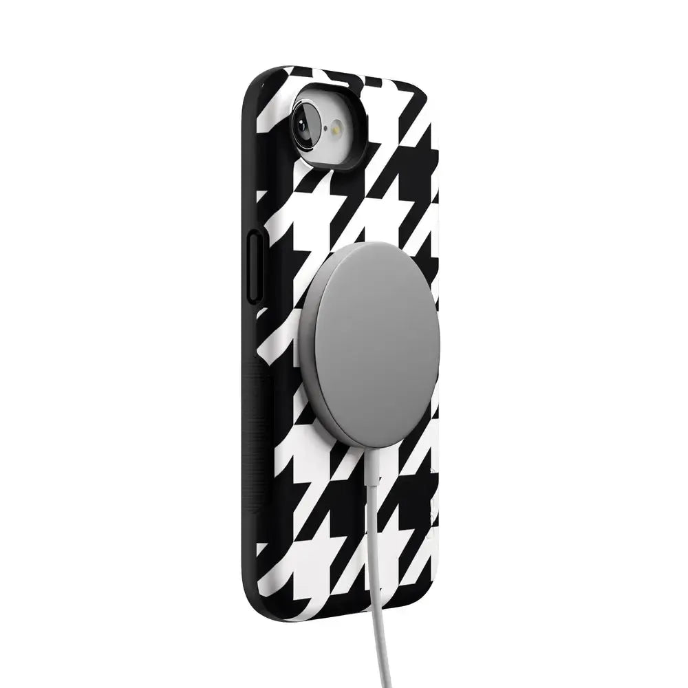 Houndstooth | High Contrast Design Case