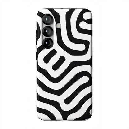 Maze | High Contrast Design Case
