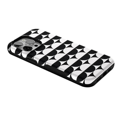 Half Moon | High Contrast Design Case