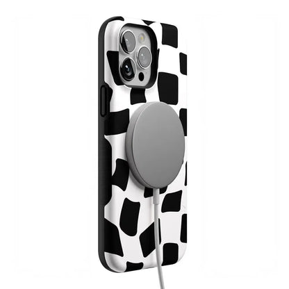Funky Checkerboard | High Contrast Design Case