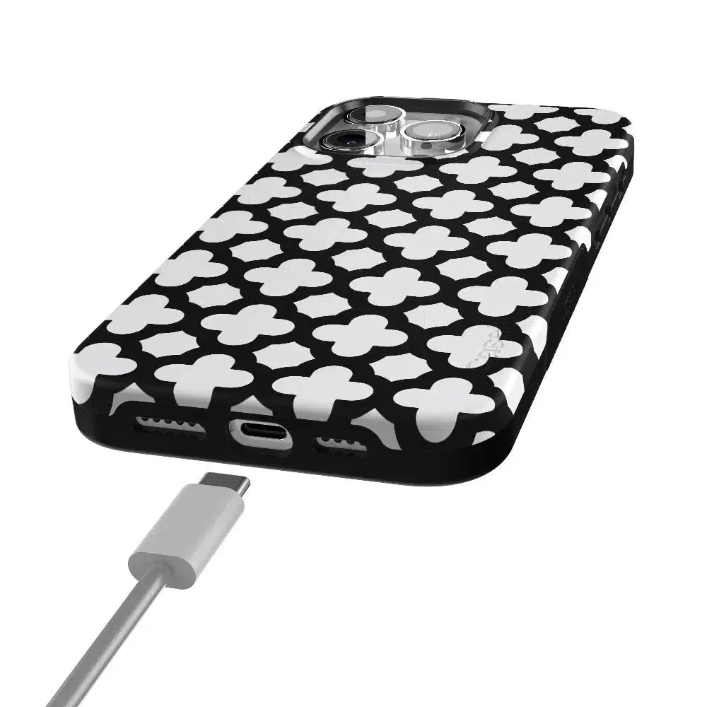 Lattice Tile | High Contrast Design Case