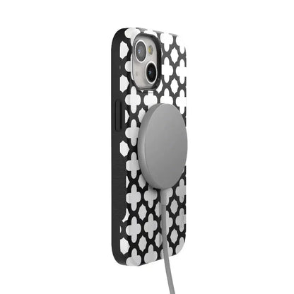 Lattice Tile | High Contrast Design Case
