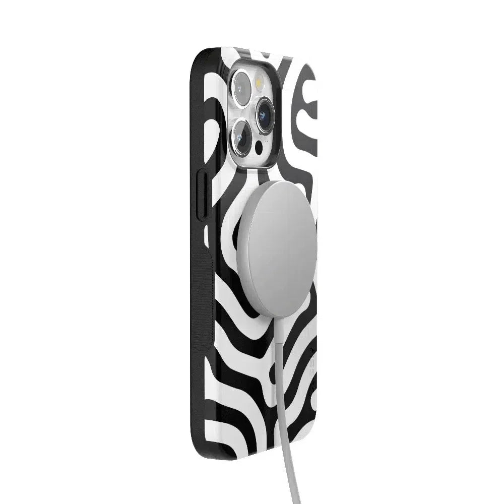 Maze | High Contrast Design Case