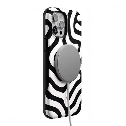 Maze | High Contrast Design Case
