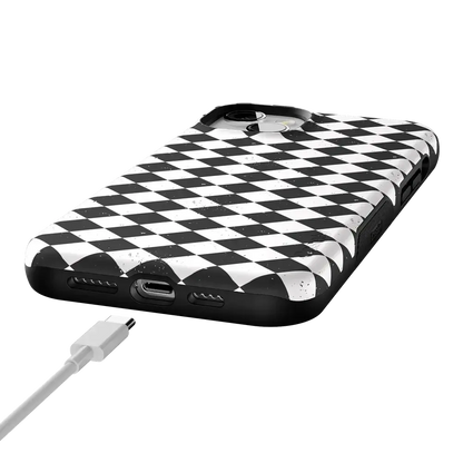 Salem's Hex | Black & White Checkered Case