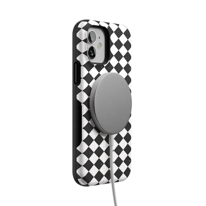 Salem's Hex | Black & White Checkered Case