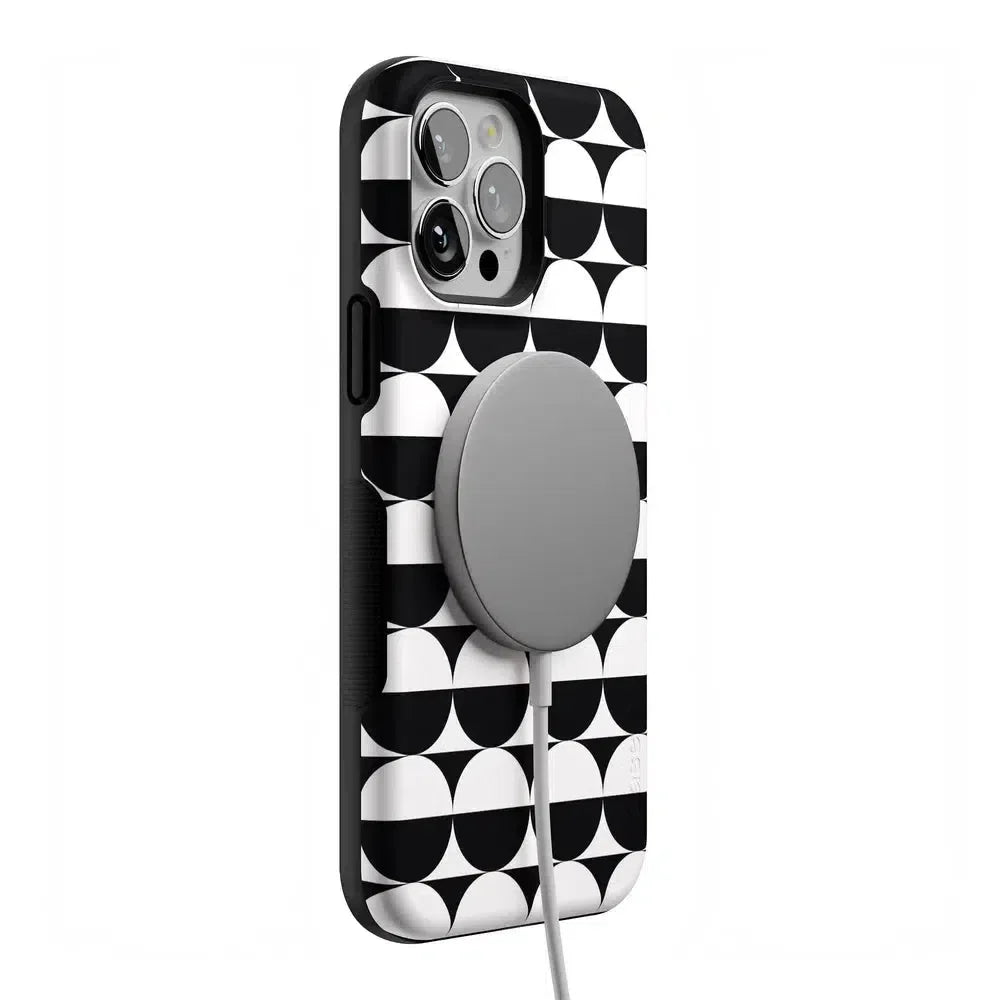 Half Moon | High Contrast Design Case