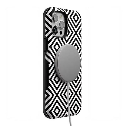 Diamonds | High Contrast Design Case