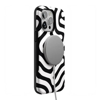 Maze | High Contrast Design Case