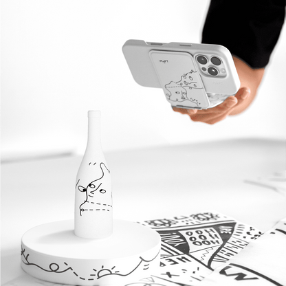 Shantell Martin x  Snap Tripod