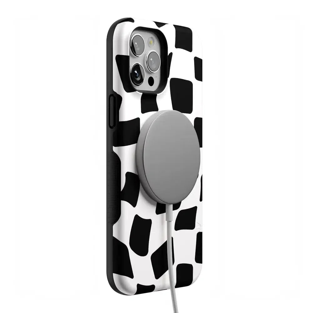 Funky Checkerboard | High Contrast Design Case