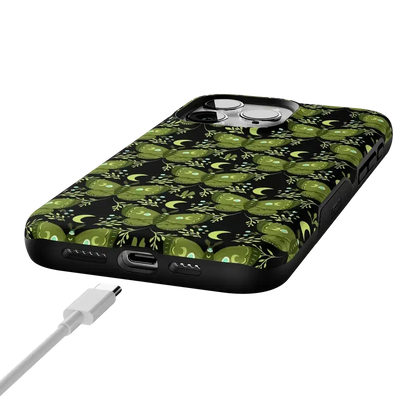 Mystic Moths | Green Twilight Case