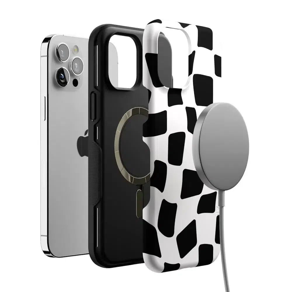 Funky Checkerboard | High Contrast Design Case