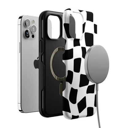 Funky Checkerboard | High Contrast Design Case