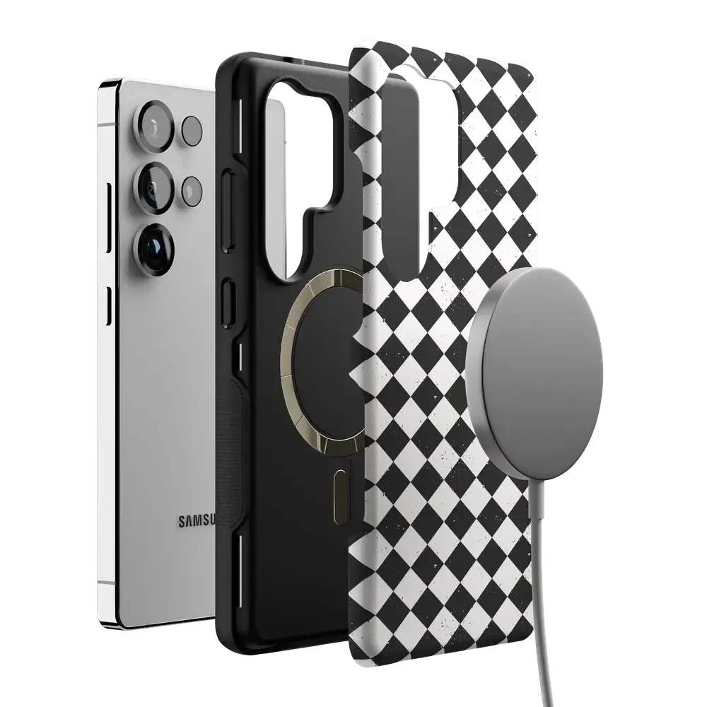 Salem's Hex | Black & White Checkered Case