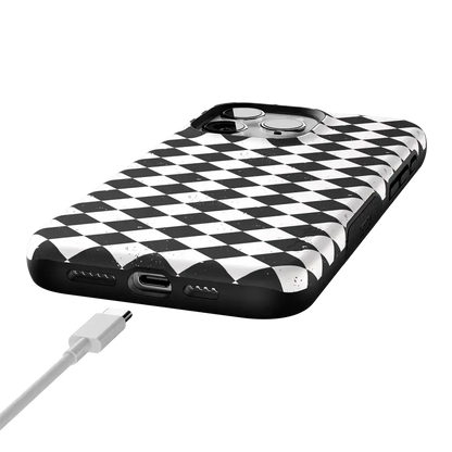 Salem's Hex | Black & White Checkered Case